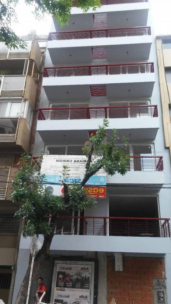 Studio in Buenos Aires, Argentina No. 91048