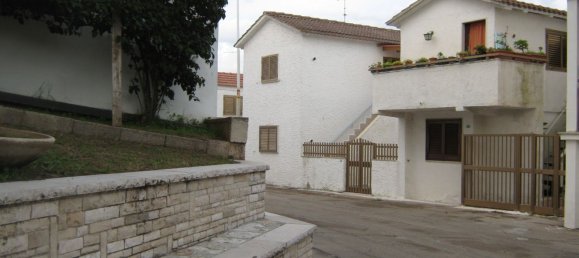 4-Zimmer Haus in Lecce, Italy, Nr. 27004 20