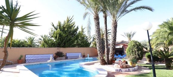 5 bedrooms House in Torrevieja, Spain No. 183662 2