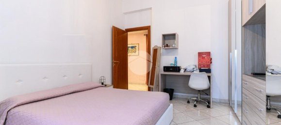 3-salle Appartement à Rome, Italy No. 238167 32