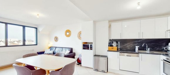 3 Schlafzimmer Doppelhaus in Sartrouville, France, Nr. 347033 2