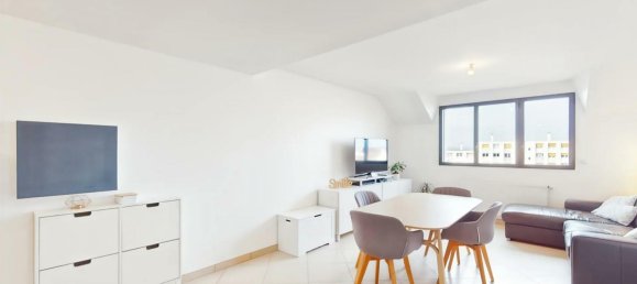 3 Schlafzimmer Doppelhaus in Sartrouville, France, Nr. 347033 3