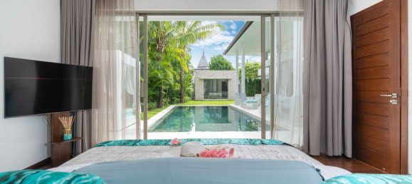 5 bedrooms Villa in Bang Tao, Thailand No. 6050 3