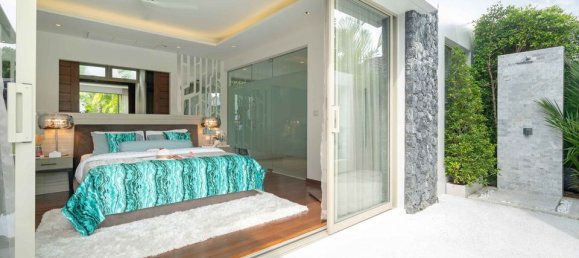 5 bedrooms Villa in Bang Tao, Thailand No. 6050 11