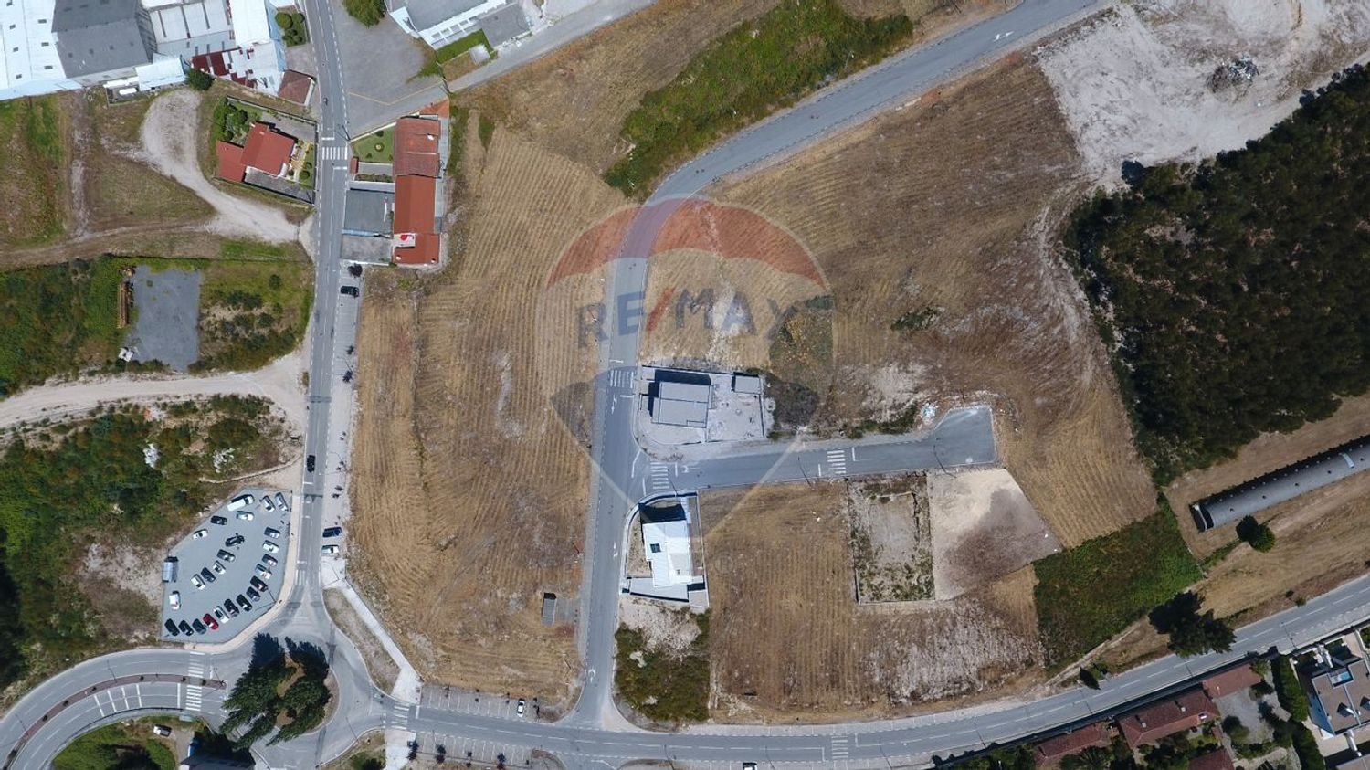 Grundstück in Lousada, Portugal 280m², Nr. 60395