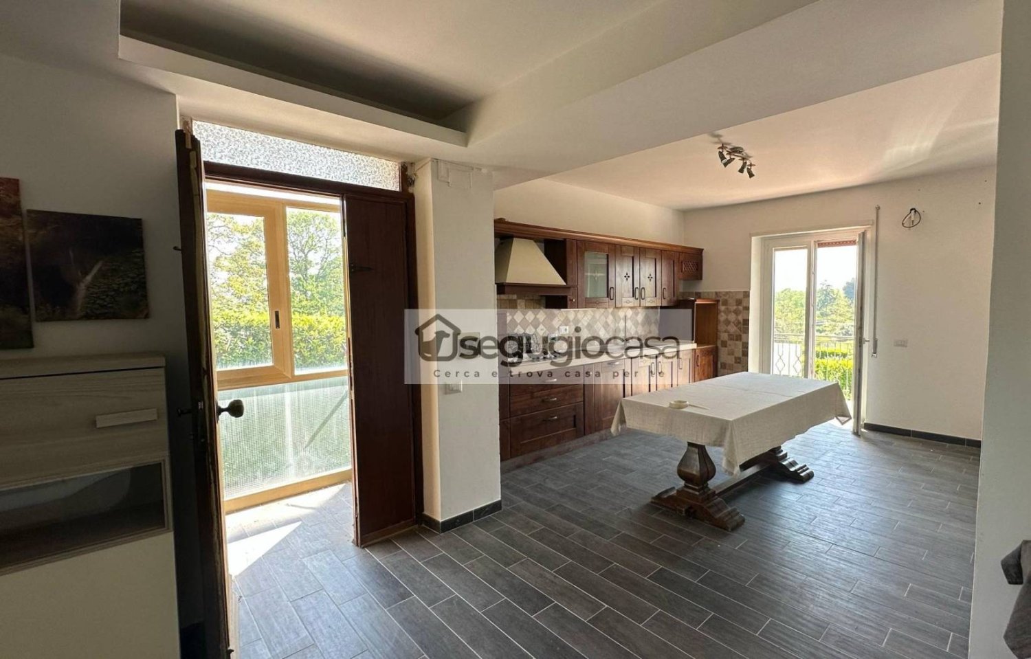 Apartamento de 3 dormitorios en Rome, Italy No. 386316