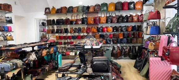  عقار تجاري في Rome, Italy 60متر مربع رقم 57329 5