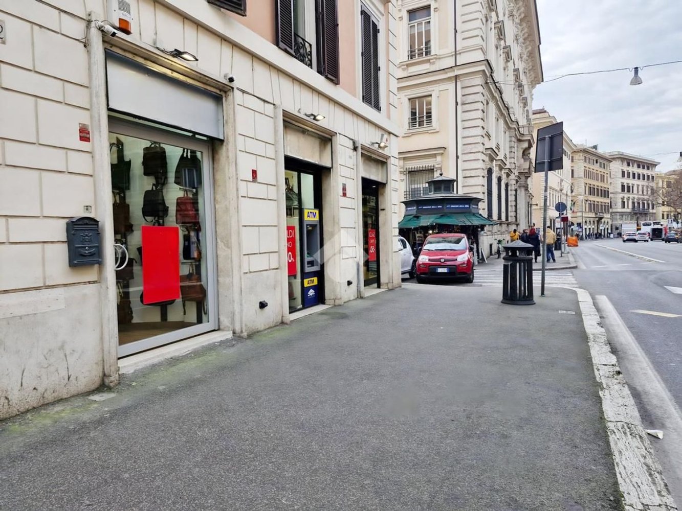  عقار تجاري في Rome, Italy 60متر مربع رقم 57329