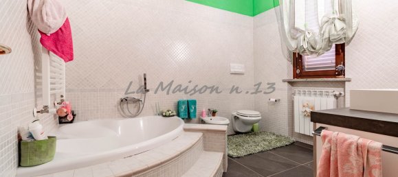 4 rooms Duplex in Gavorrano, Italy No. 49582 9