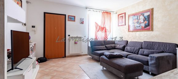 4 rooms Duplex in Gavorrano, Italy No. 49582 3