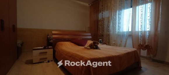 Apartamento T2 em Mede, Italy N.º 304575 2