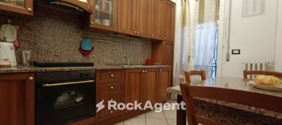 Apartamento T2 em Mede, Italy N.º 304575 3