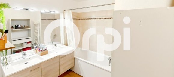 2 chambres Appartement à Le Plessis-Belleville, France No. 329720 5