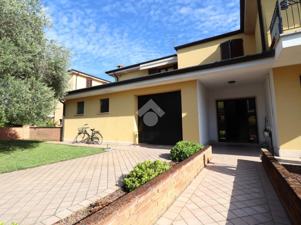 2 bedrooms Apartment in Porto Mantovano, Italy No. 378843