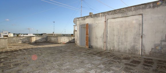 4 bedrooms Apartment in Matino, Italy No. 359204 24