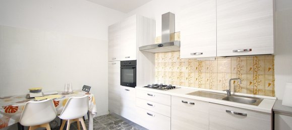 4 bedrooms Apartment in Matino, Italy No. 359204 12