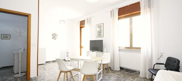 4 bedrooms Apartment in Matino, Italy No. 359204 2