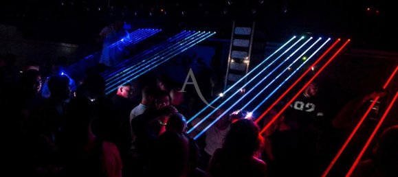 Gewerbliche Immobilie in Thionville, France 640m², Nr. 64403 2