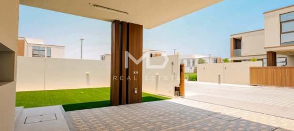 3 bedrooms Townhouse in Abu Dhabi, UAE No. 47605 57