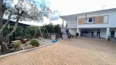 4 bedrooms House in Alzira, Spain No. 190596