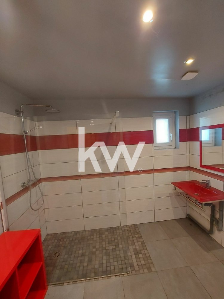 5 bedrooms House in Semide, France No. 83084