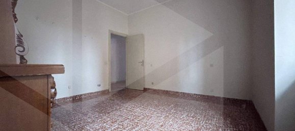 3 rooms Apartment in Rome, Italy No. 27605 6