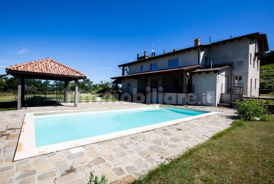 6 Schlafzimmer Villa in Alba, Italy, Nr. 217819