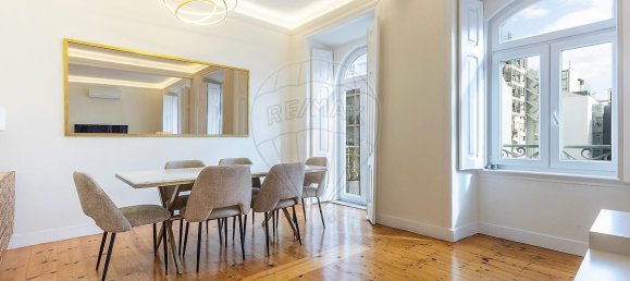 3 bedrooms Apartment in Lisbon, Portugal No. 33881 6