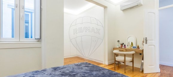 3 bedrooms Apartment in Lisbon, Portugal No. 33881 14