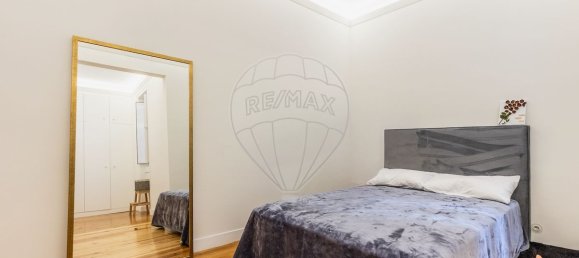 3 bedrooms Apartment in Lisbon, Portugal No. 33881 13