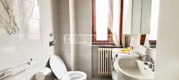 Apartamento de 2 divisões em Bresso, Italy N.º 318531 8