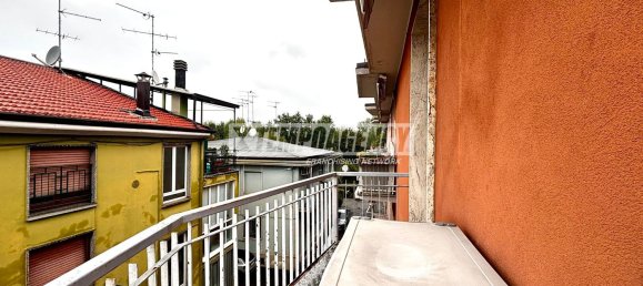 Apartamento de 2 divisões em Bresso, Italy N.º 318531 5