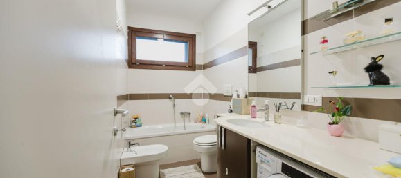 3 rooms Apartment in Milan, Italy No. 244509 20