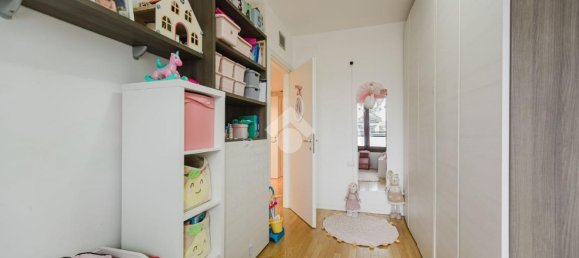 3 rooms Apartment in Milan, Italy No. 244509 19