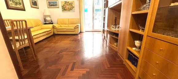 3 bedrooms Apartment in Naples, Italy No. 310780 3