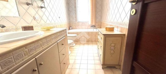 3 bedrooms Apartment in Naples, Italy No. 310780 11