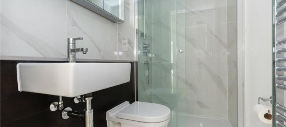 2 bedrooms Apartment in London, United Kingdom No. 5422 14