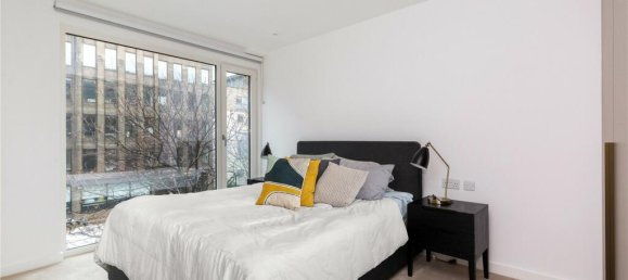 2 bedrooms Apartment in London, United Kingdom No. 5422 7