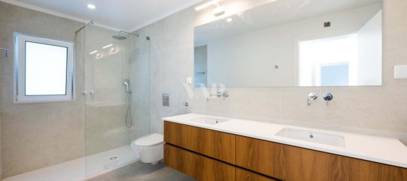 4 bedrooms Villa in Quarteira, Portugal No. 98847 17