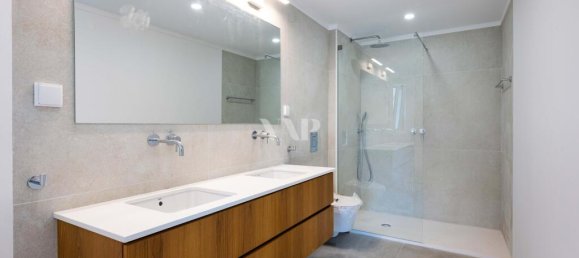 4 bedrooms Villa in Quarteira, Portugal No. 98847 21