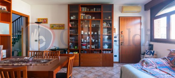 3 rooms Duplex in Settimo Milanese, Italy No. 338114 6