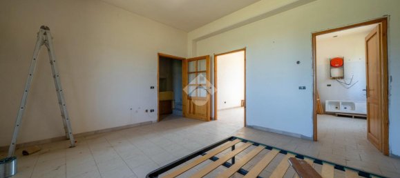 16 rooms House in Bibbiano, Italy No. 134155 38