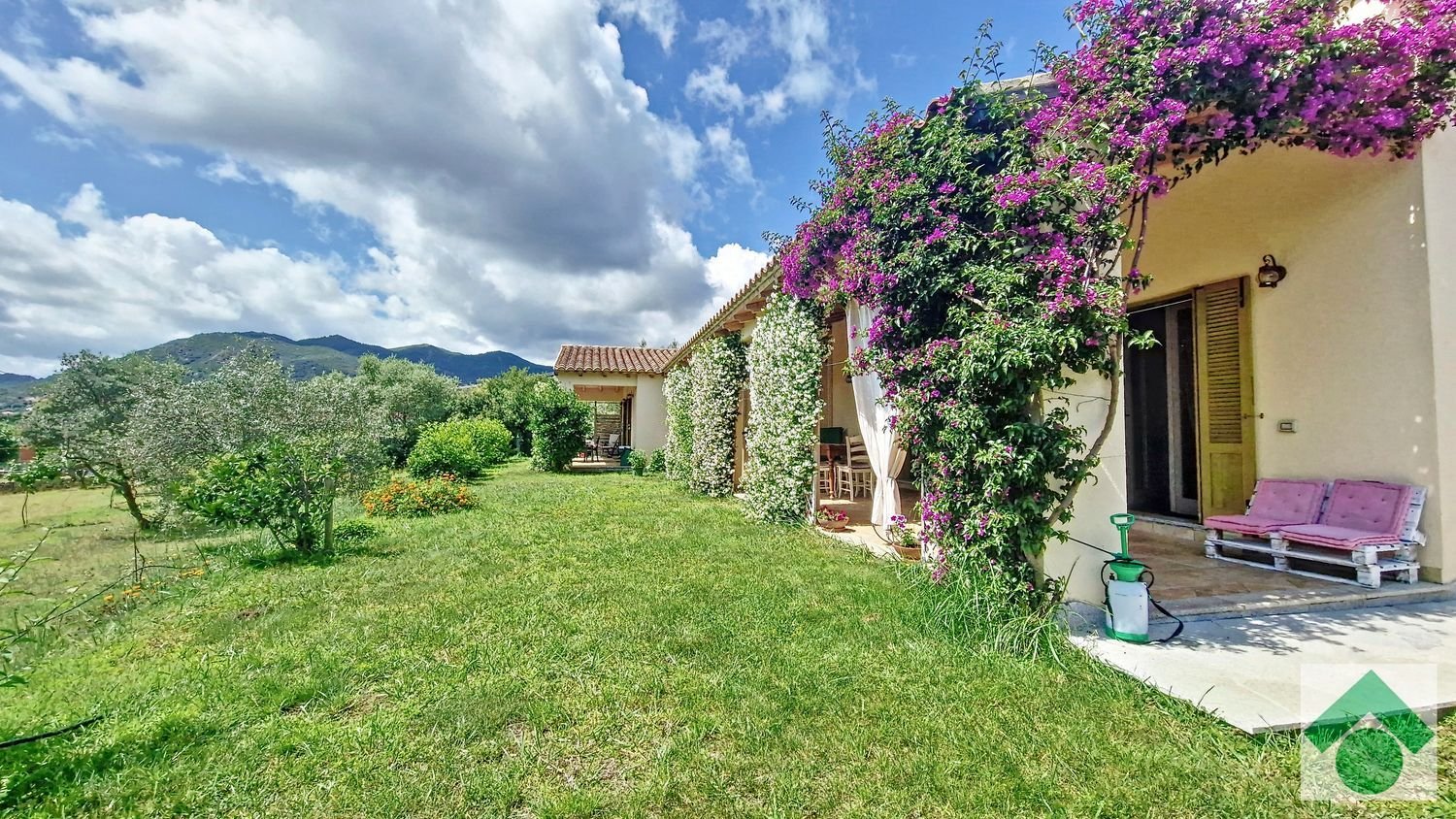 4-Zimmer Haus in Loiri Porto San Paolo, Italy, Nr. 165274