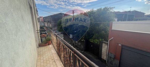 3 bedrooms Apartment in Catania, Italy No. 45632 9