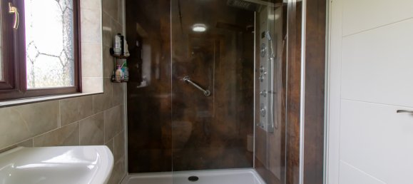  House in Durham, United Kingdom No. 1816 35