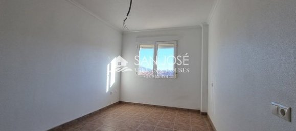 Дом с 4 спальнями в Салинас, Испания № 98650 6