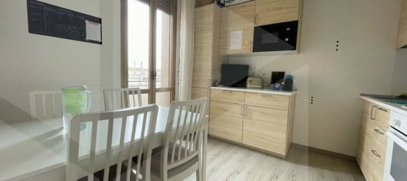 4 rooms Apartment in Bologna, Italy No. 195833 31