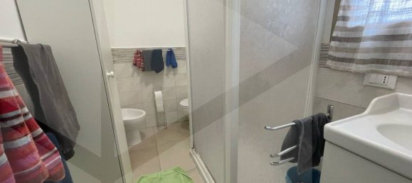 4 rooms Apartment in Bologna, Italy No. 195833 16