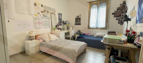 4 rooms Apartment in Bologna, Italy No. 195833 24