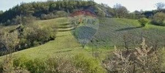 Studio in Varano de' Melegari, Italy No. 298921 22